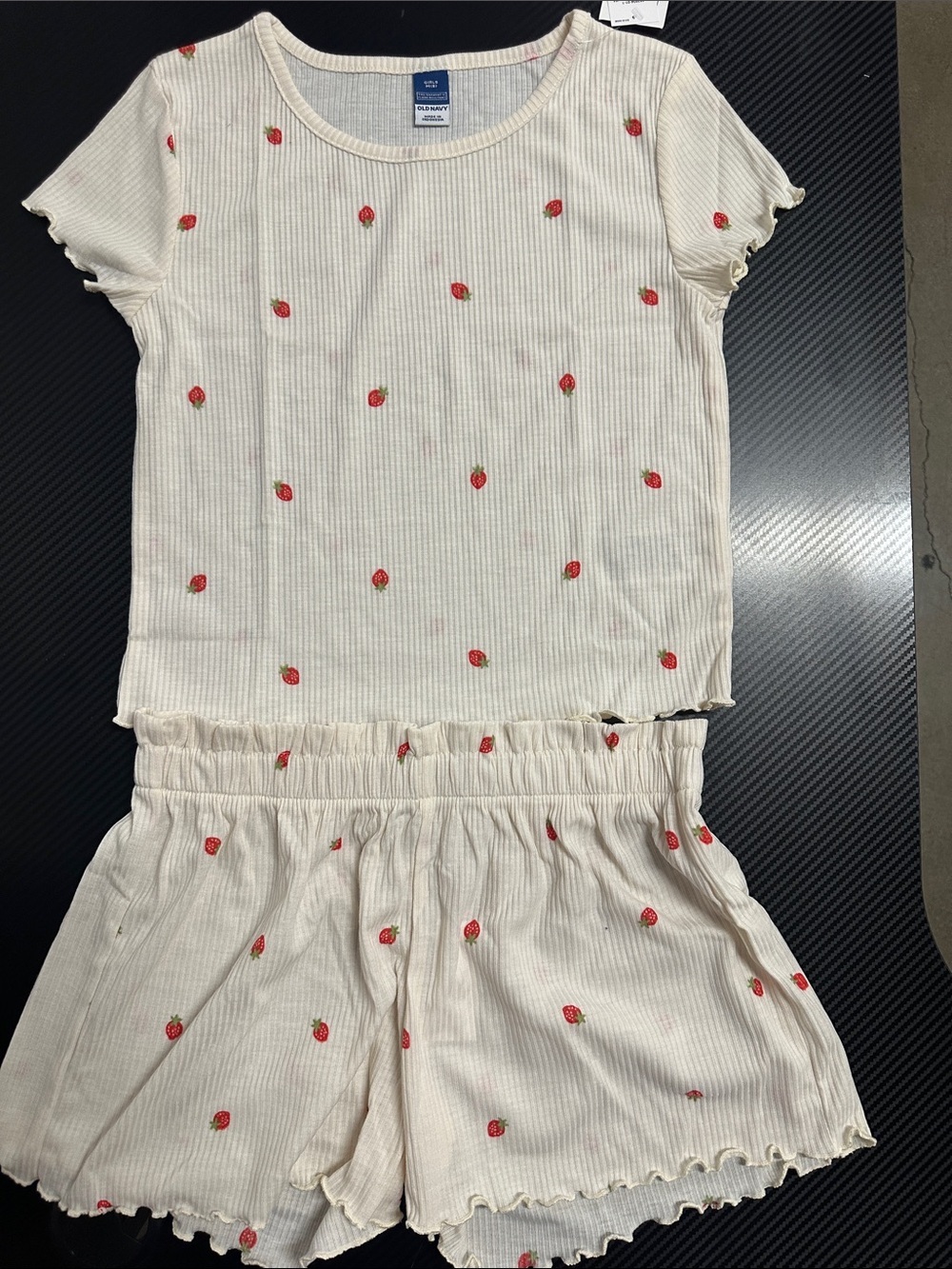 Old Navy Cream Ribbed Strawberry Print Girls Pajama Set